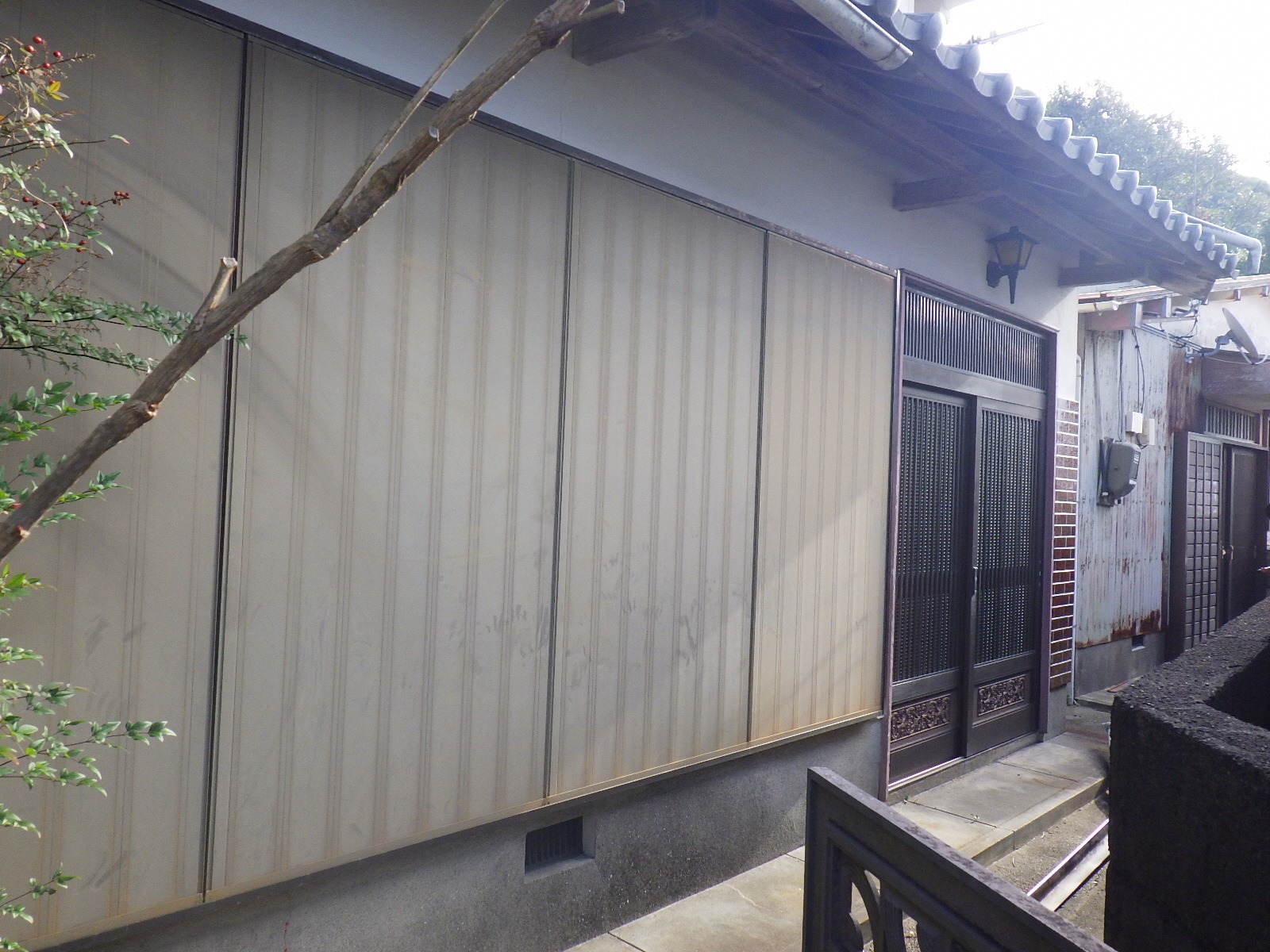 1960s wood house in Kochi