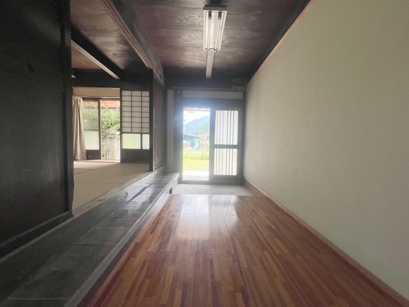 House with storehouses in Hyogo