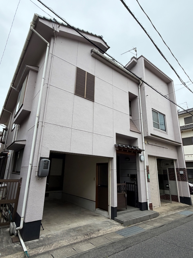 1990s house in Hiroshima