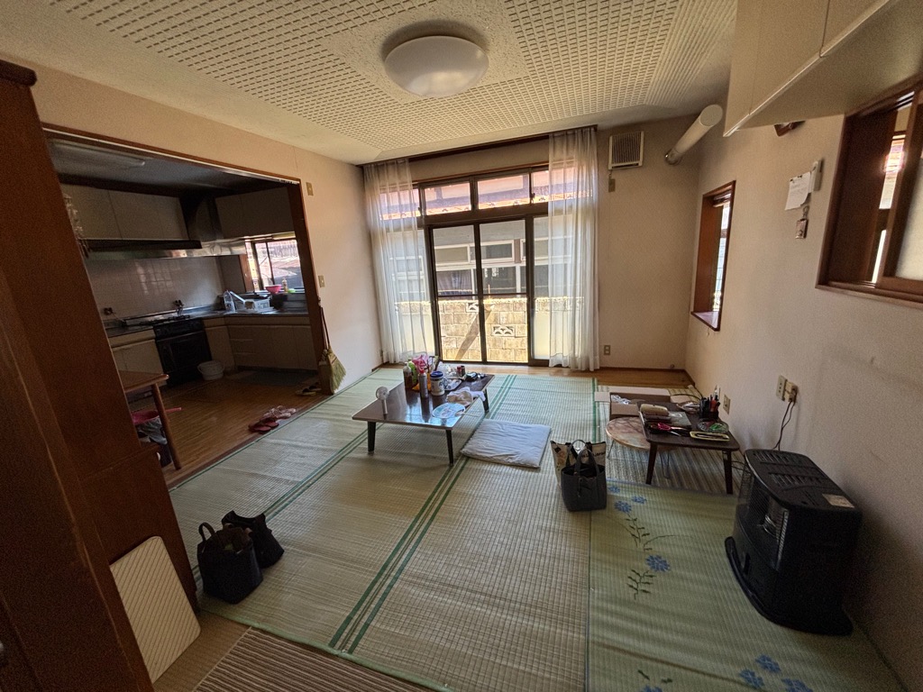1970s wood house in Akita