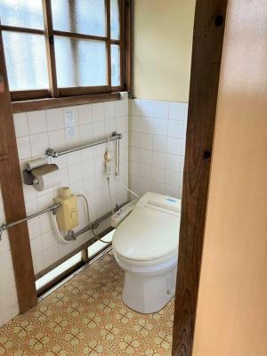 1960s wood house, 1-min walk to station, Shimane