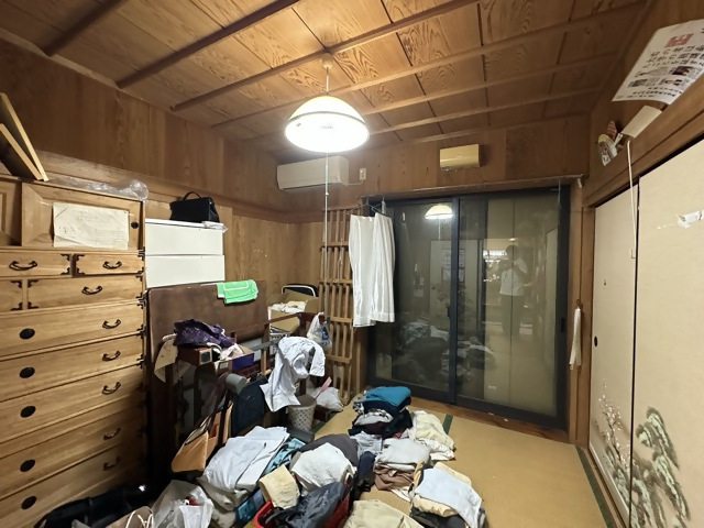 Concrete house in Chiran, Minamikyushu, farmland, approval needed