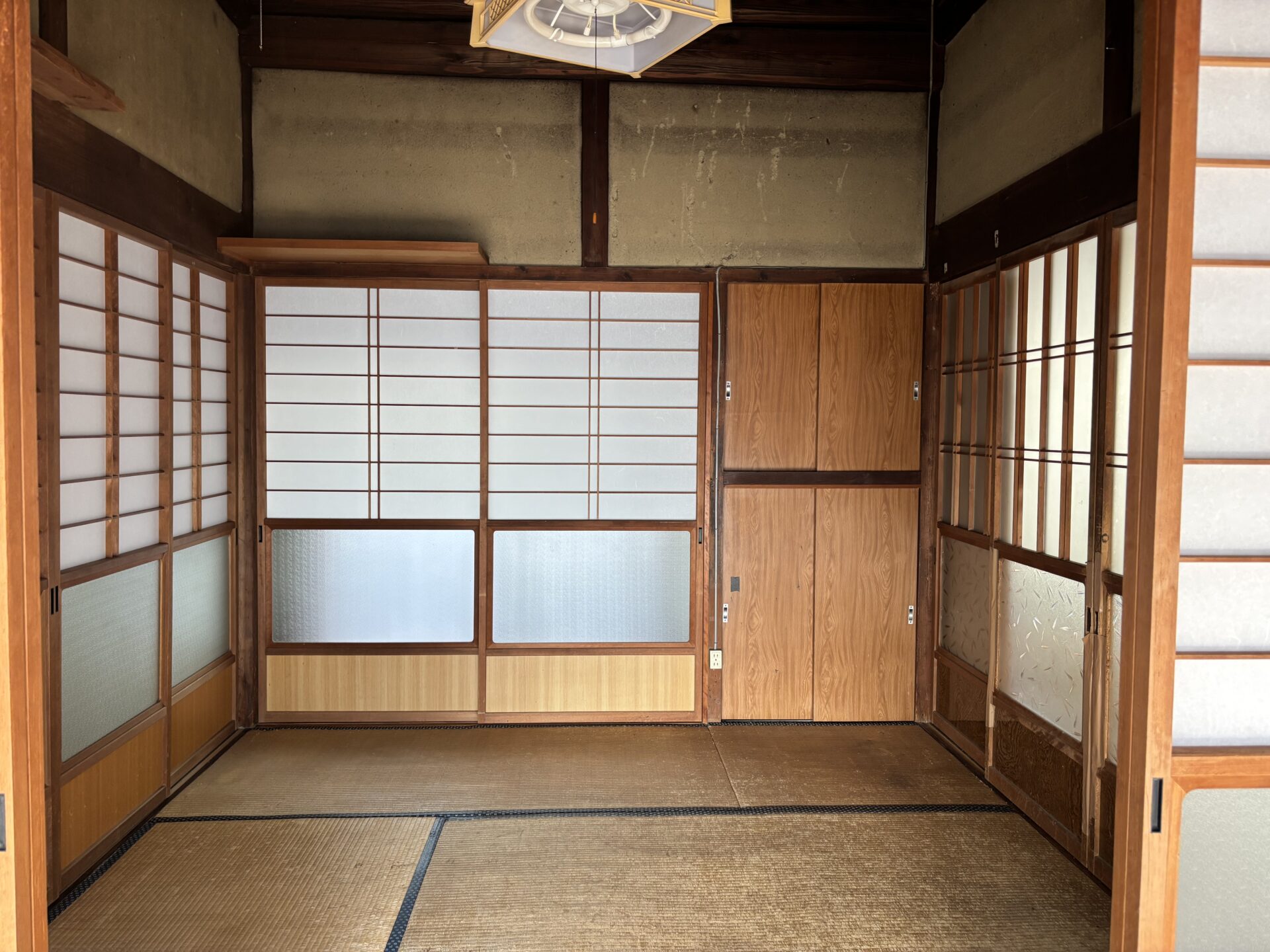 1950s wood house, 20-min walk to station, Shizuoka
