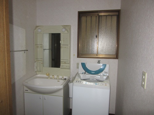 1990s wood house in Hyogo