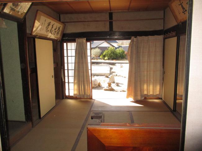 1860s wood house on a large plot in Okayama