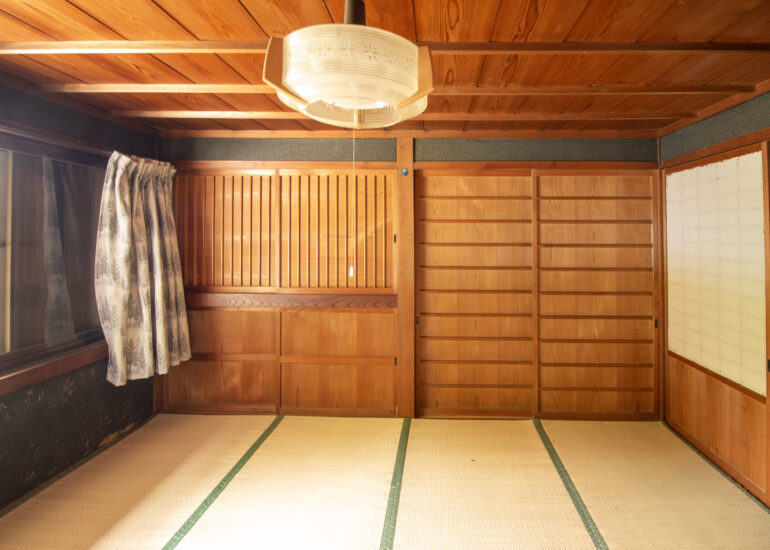 Wood house in Matsusaka Kahada