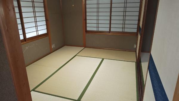 1980s wood house in Hyogo