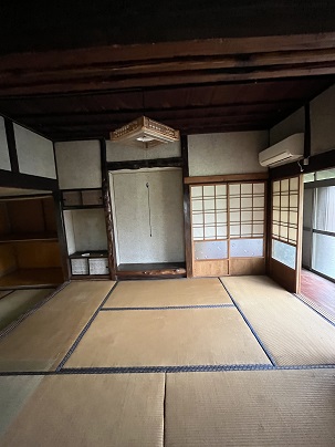 House near the coast in Masumaru, Osaki