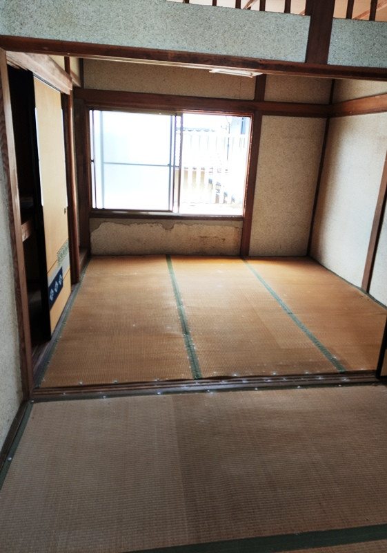 Wood house, 15-min walk to station, Hyogo