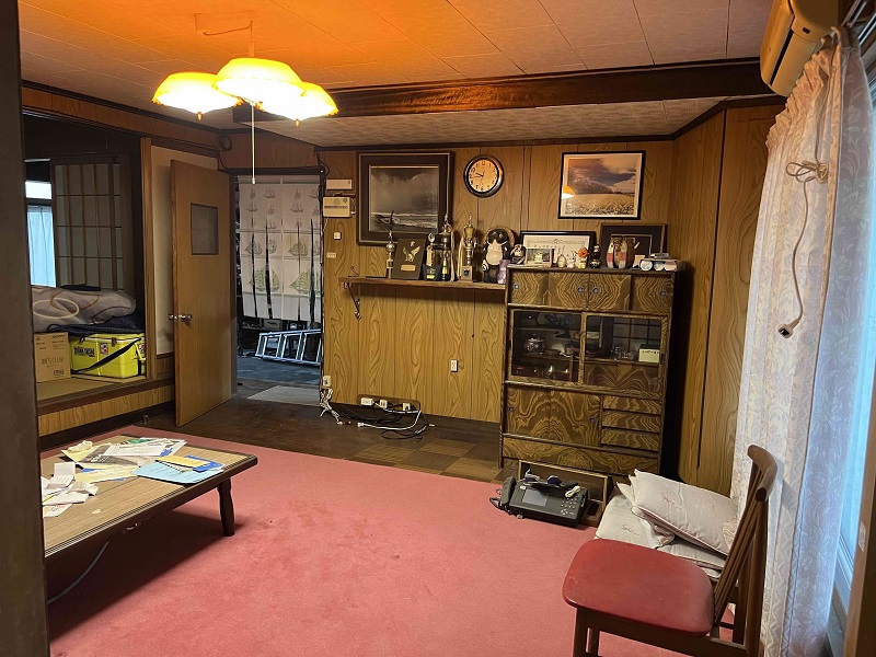 1960s wood house, 9-min walk to station, Tottori