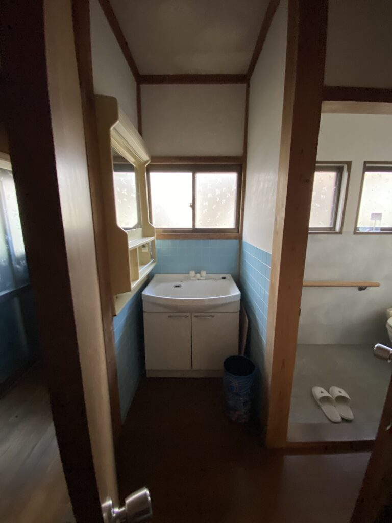 1970s wood house in Shimane