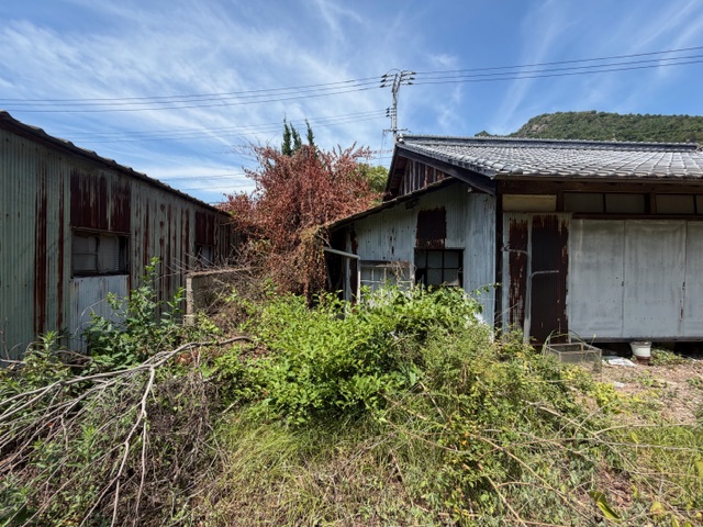 Wood house in Ehime