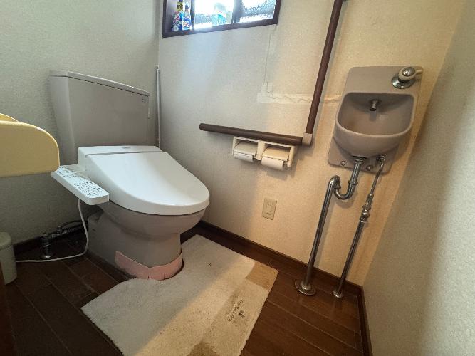 1950s wood house, 13-min walk to station, Tokamachi, Niigata