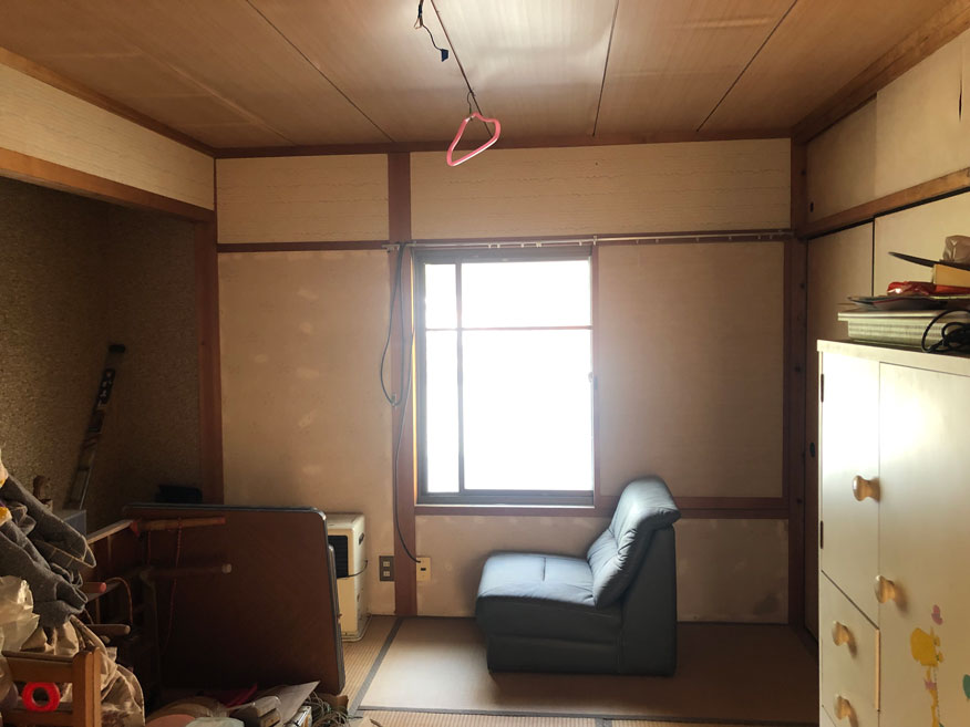 1980s wood house with outbuildings in Miyama, Nantan