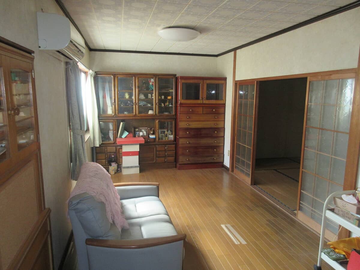 1950s wood house, 9-min walk to station, Hiroshima