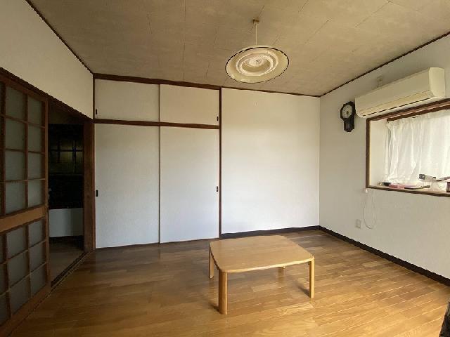 Wood house, 9-min walk to station, Nagasaki