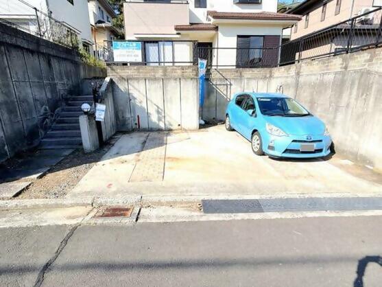 1990s wood house, 7-min walk to station, Kagawa