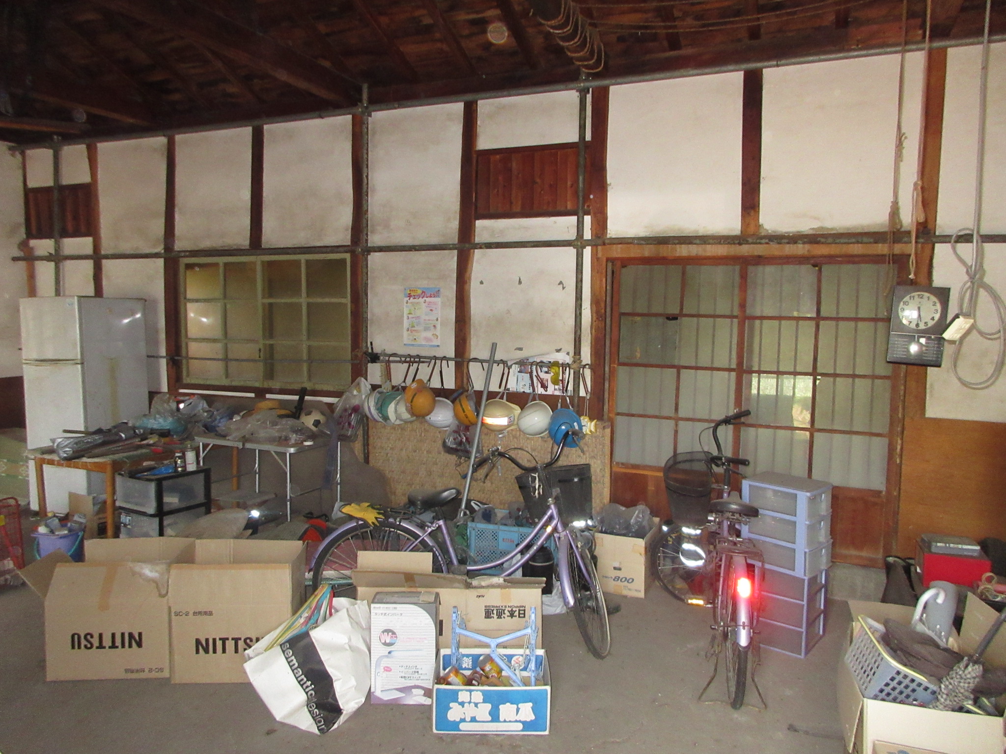 1980s wood house on a large plot in Iwate