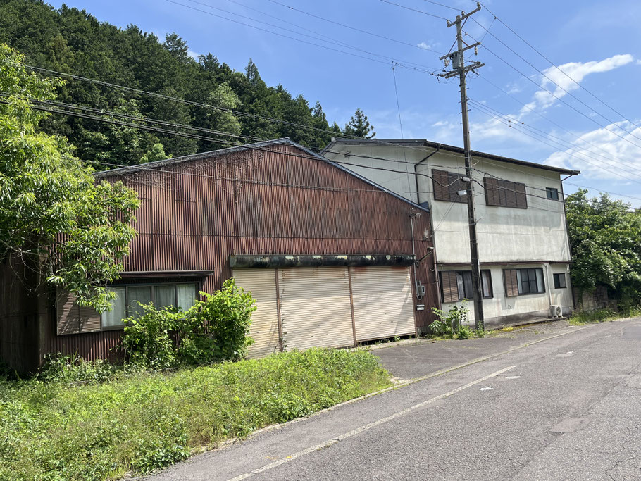1960s steel-frame house in Gifu