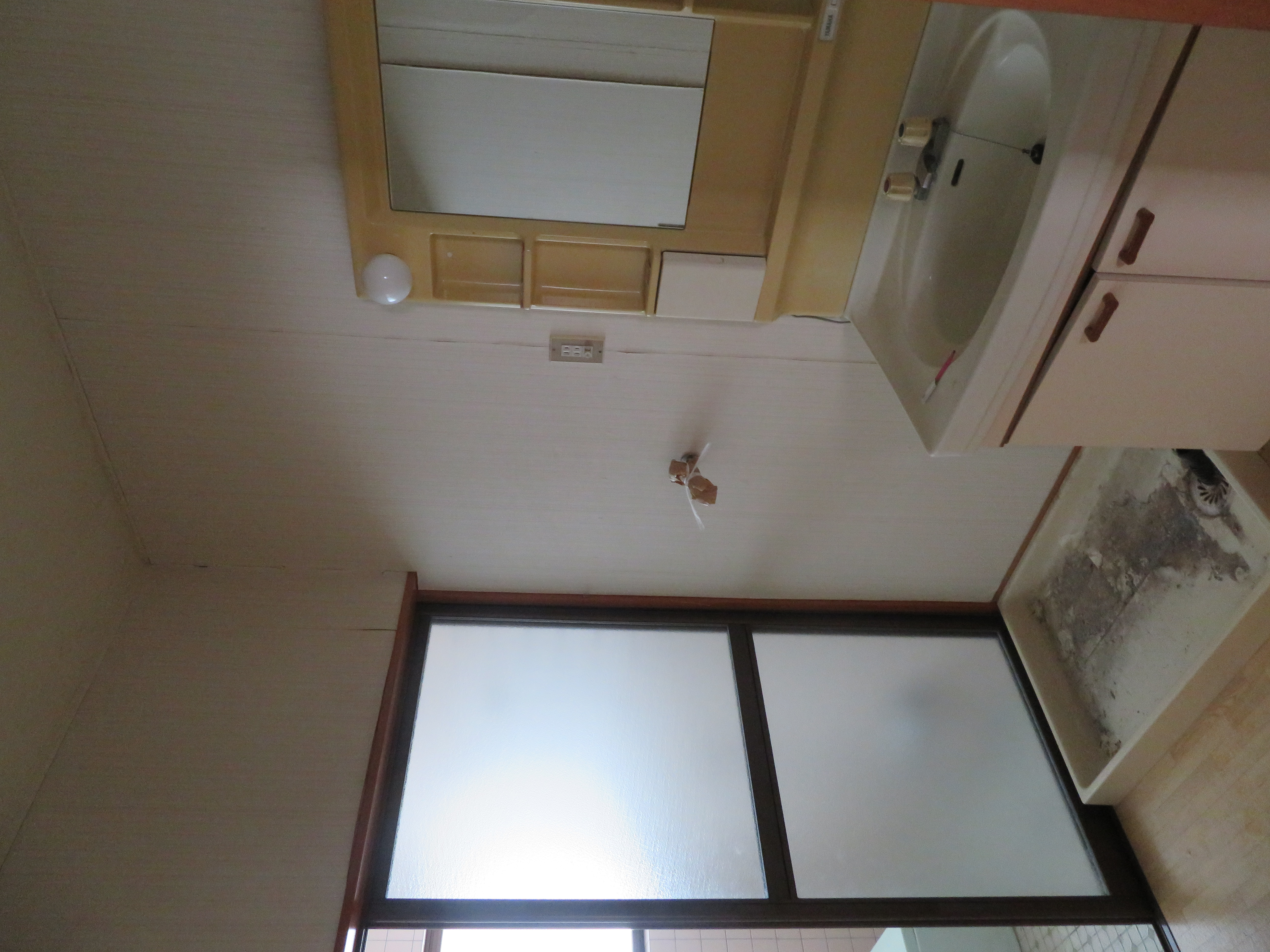 1980s wood house in Fukushima