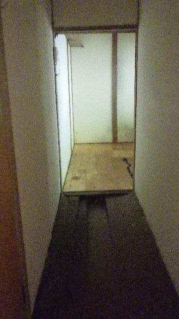 1960s wood house, 13-min walk to station, Nagasaki