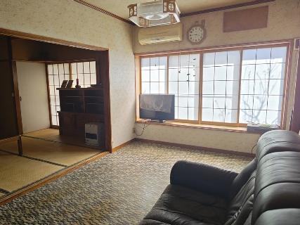 1960s wood house, 16-min walk to station, Tochigi