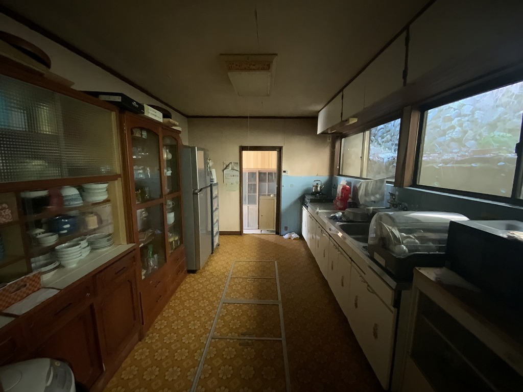 1950s wood house, 5-min walk to station, Yamaguchi