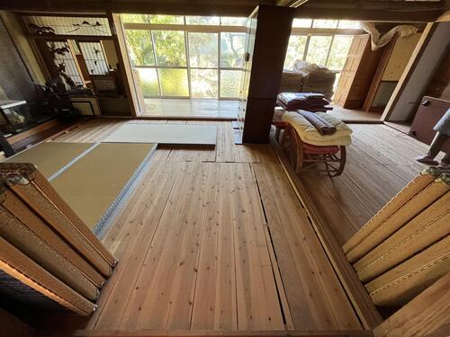 1970s wood house, 11-min walk to station, Fukuoka