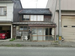 Wood house in Niigata