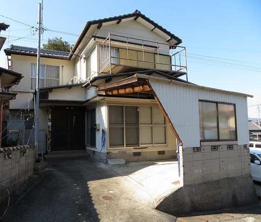 1970s wood house in Oita