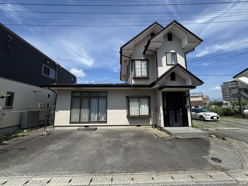 1990s wood house in Nagano
