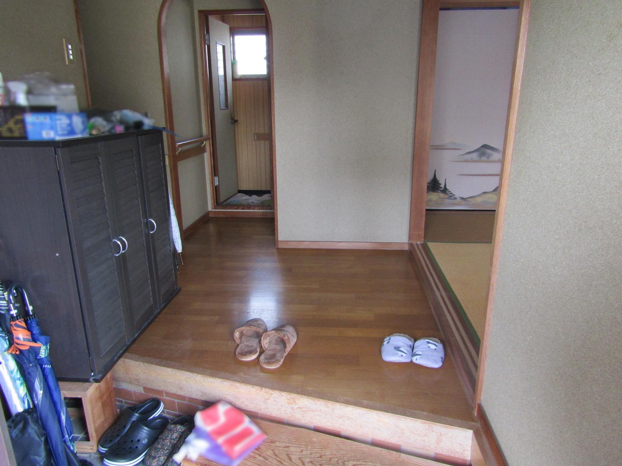 A-119 Compact property on elevated land with good sunlight