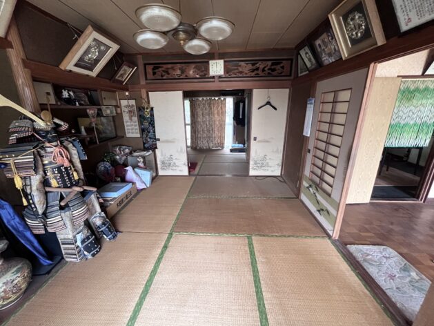 1970s wood house in Ehime