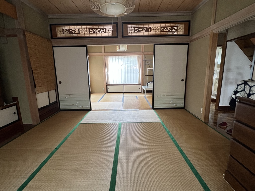 Viewing Appointments Accepted! 7 minutes on foot from Suzuran-no-Sato Station. 2-story house with convenient floor plan.