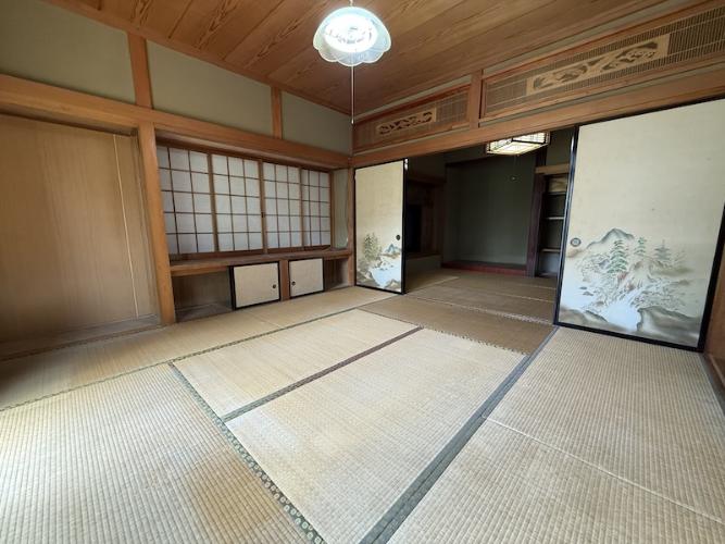 1980s wood house, 7-min walk to station, Tochigi