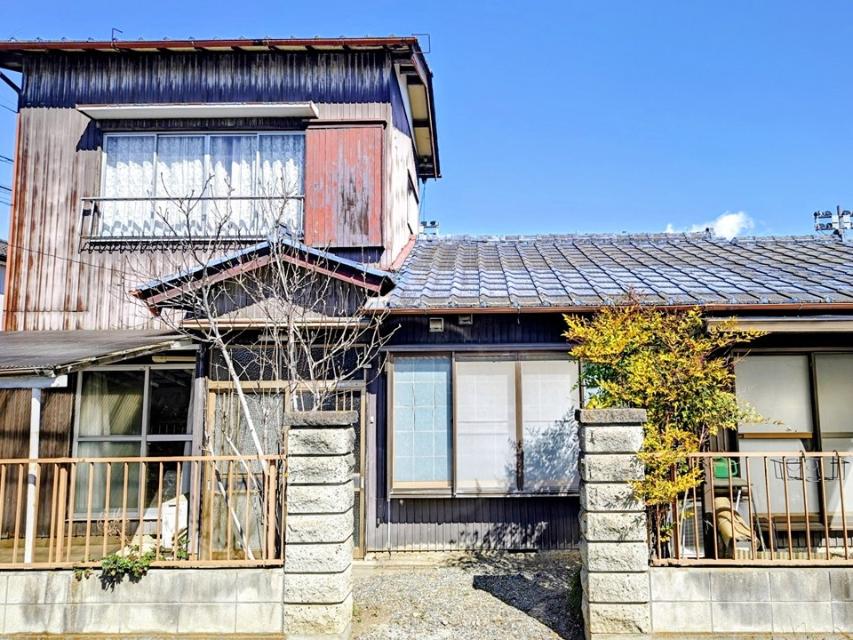 1960s wood house, 16-min walk to station, Tochigi
