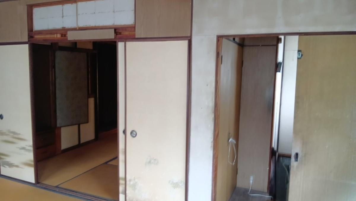 Concrete house in Miyazu, Kyoto, farmland, approval needed