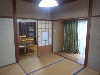 1960s wood house in Oita