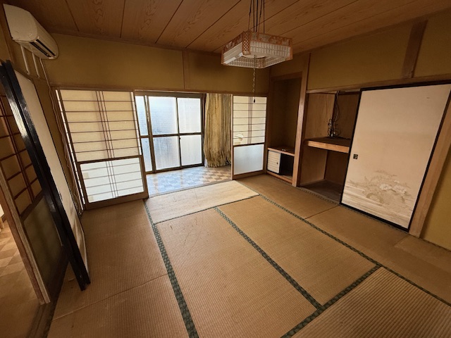 1940s wood house, 4-min walk to station, Nagano