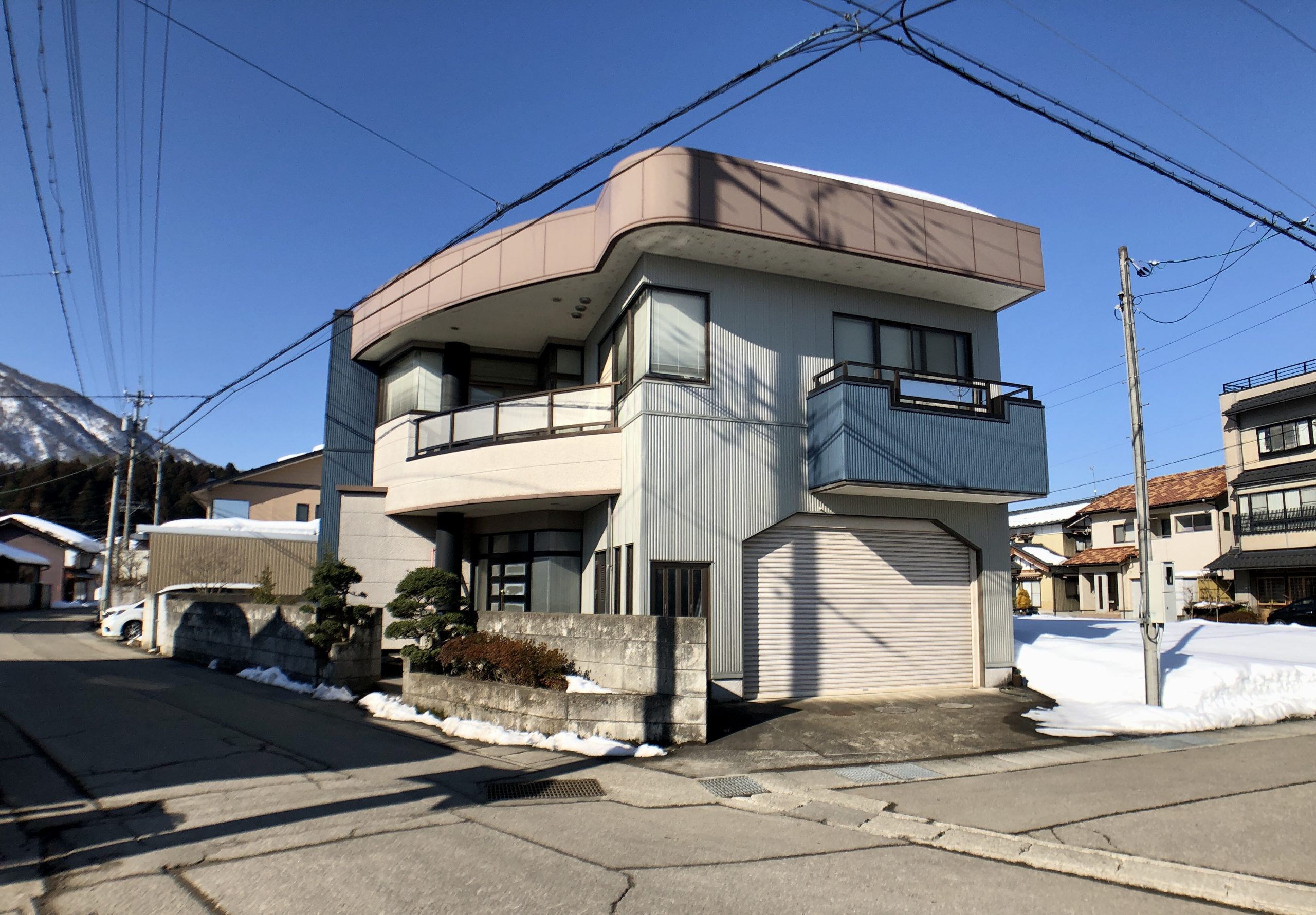 Floor plan for 1990s steel-frame house, 15-min walk to station, Fukui