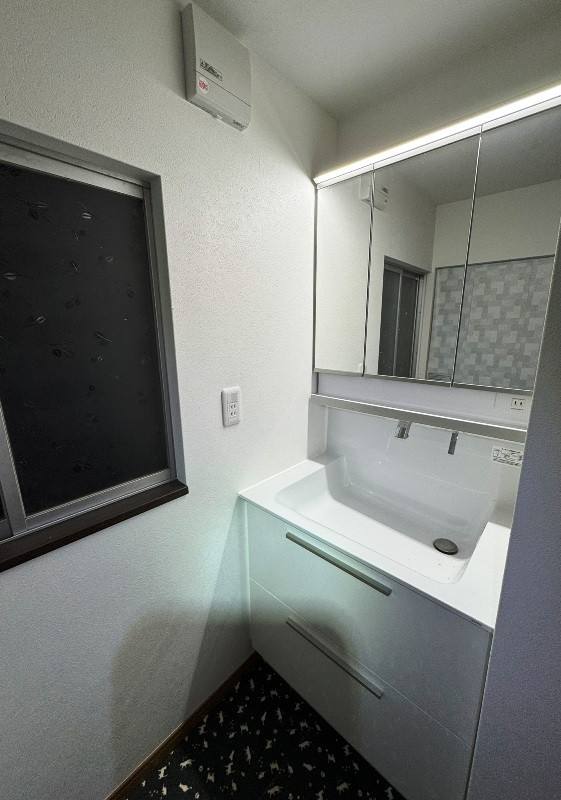 Wood house on a large plot in Nagano