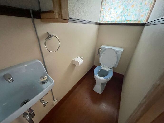 1970s wood house in Toyama