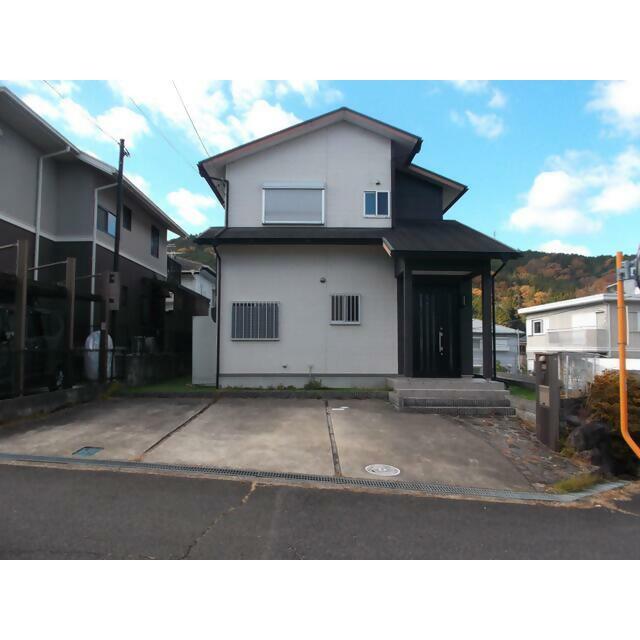 2010s wood house in Mie
