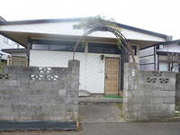 1960s wood house, 12-min walk to station, Iwate