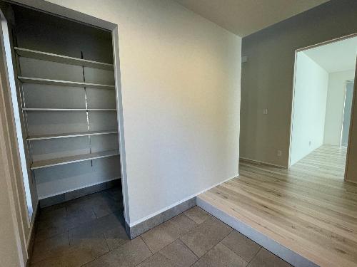 For Sale #144 (East Ina)