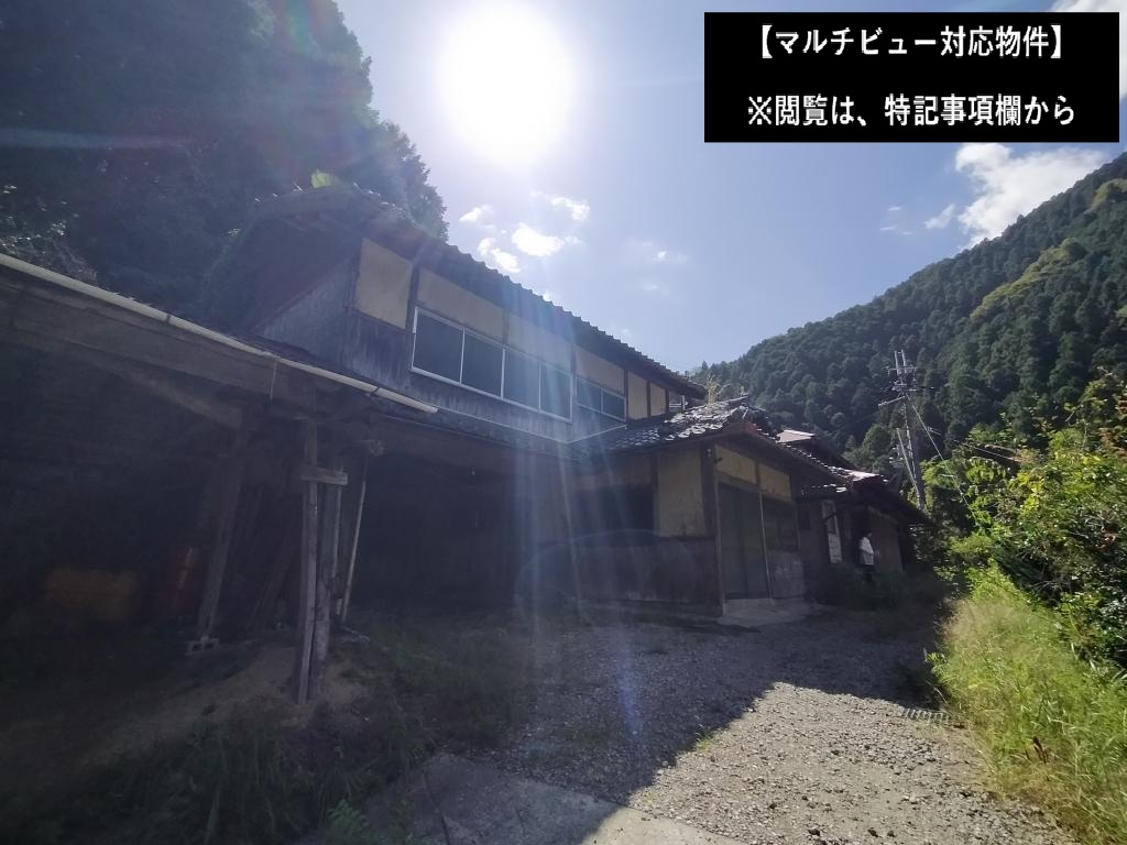 Traditional old house deep in the mountains of Nishi-Yoshino