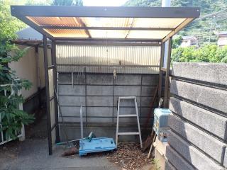 1970s wood house in Oita