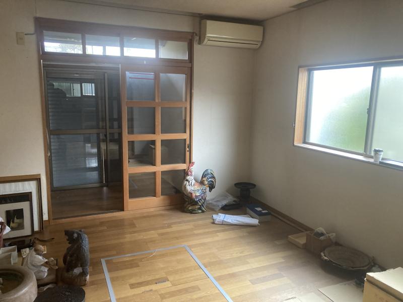 1980s wood house in Mie