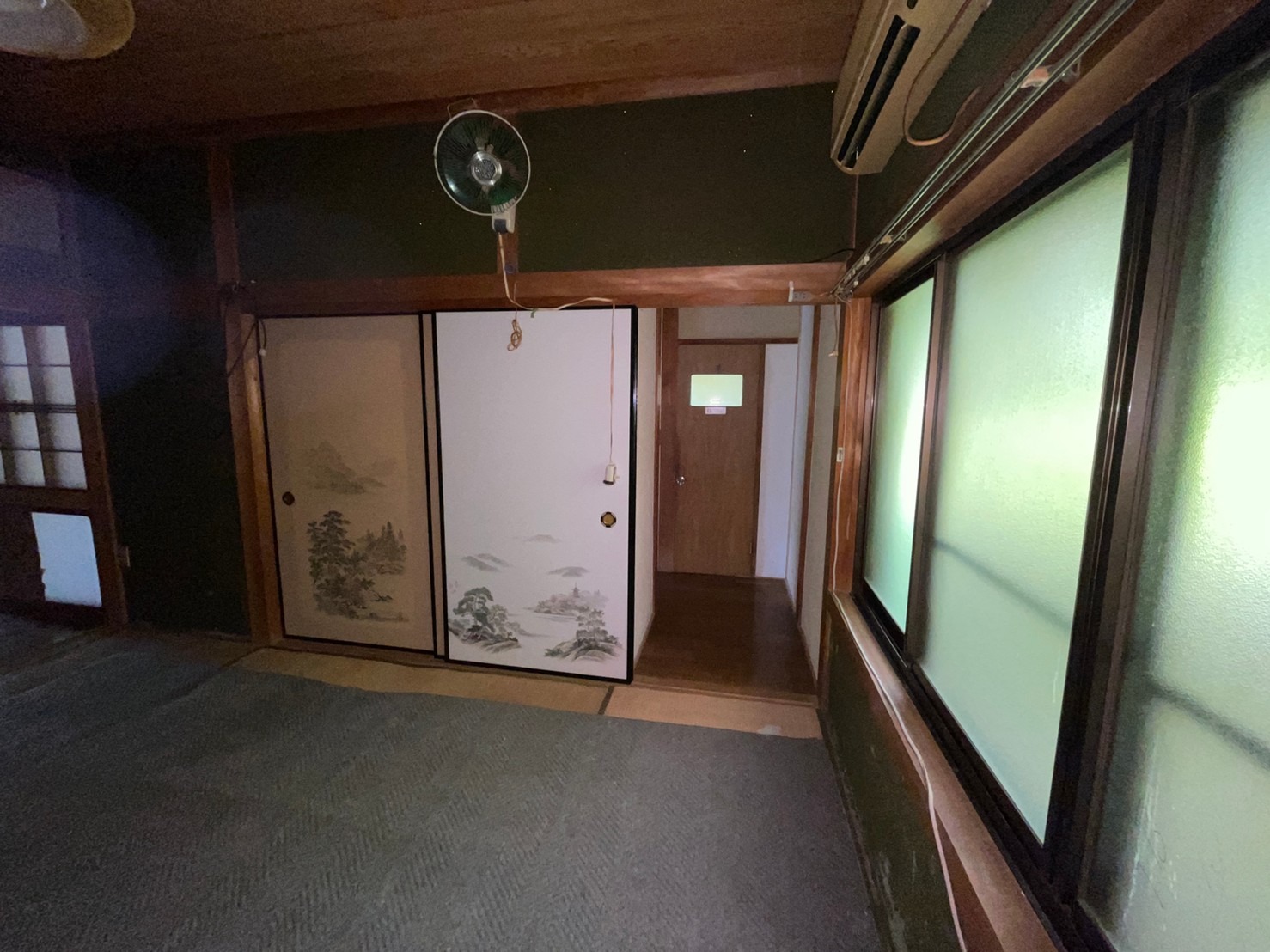 1980s wood house in Kochi