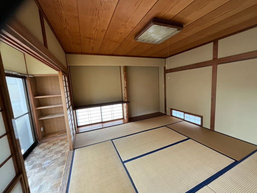 1960s wood house in Aomori